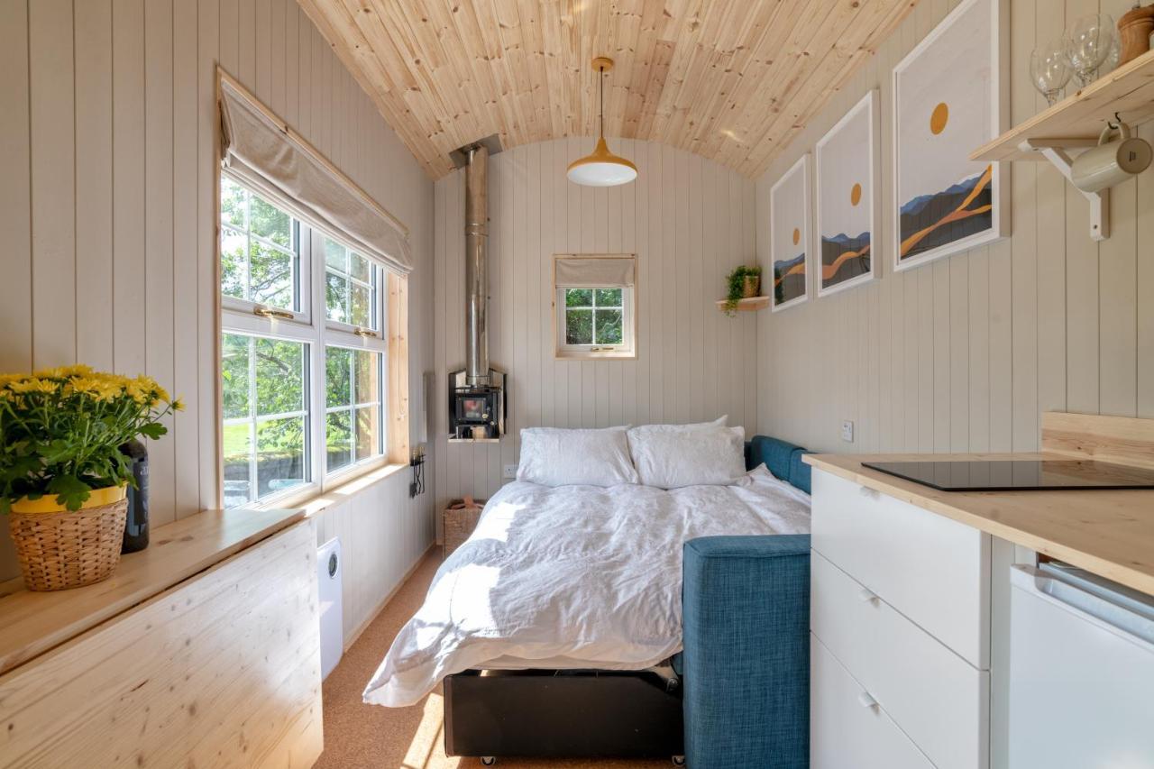 Enchanting Tiny House With Wood Burner And Hot Tub In Cairngorms Ballater Luaran gambar